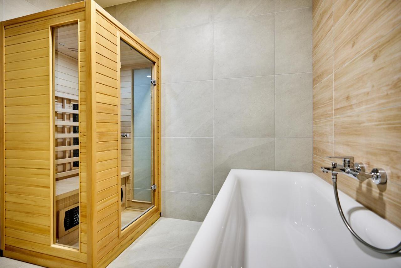 Rupe Jachymov Apartment ภายนอก รูปภาพ